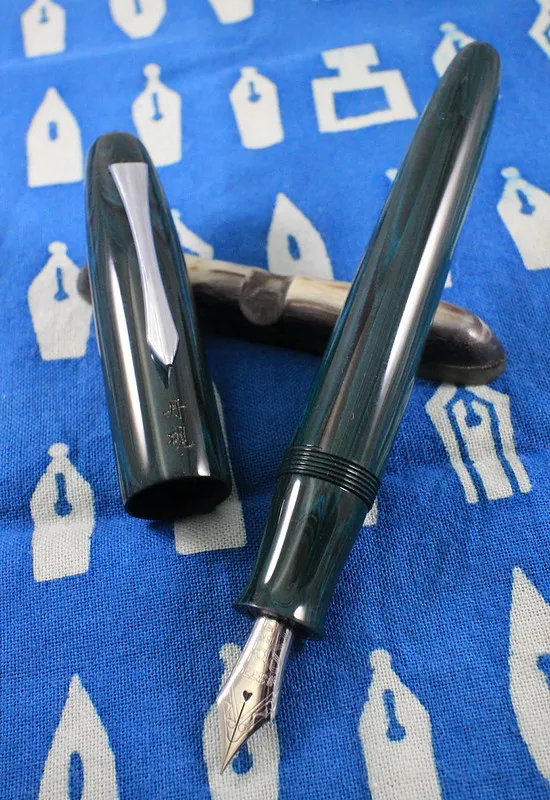 脫胎換骨，重生的老款3776：傑克森手作鋼筆。