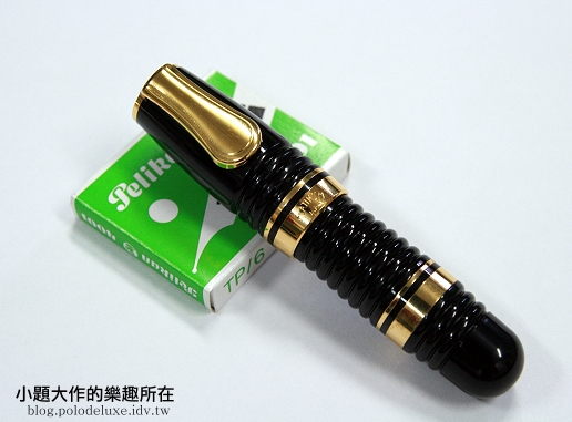 圓胖身材的白金牌小胖妞鋼筆